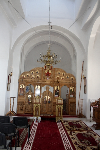 Interior biserica Drăgănești